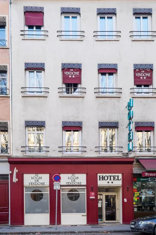 Building hotel Au Logis de Vendôme