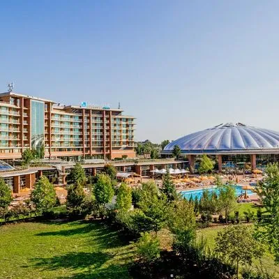 Building hotel Aquaworld Resort Hotel