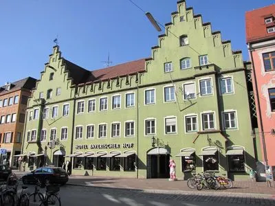 Building hotel Bayerischer Hof Freising