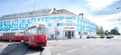 Building hotel Hotel Lenas Donau