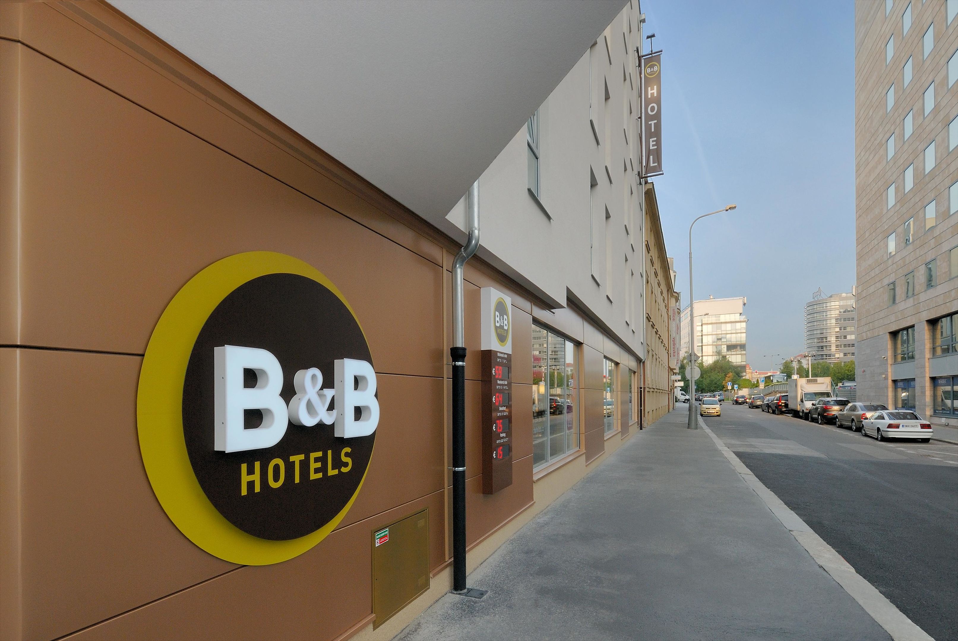 B&B HOTEL Prague-City