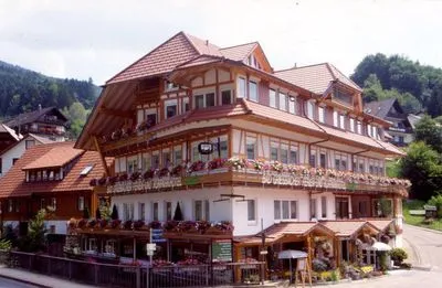 Building hotel Ferienparadies Faißt