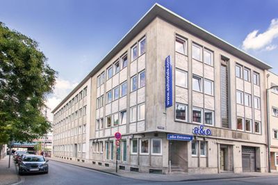 Building hotel A&O Köln Hauptbahnhof