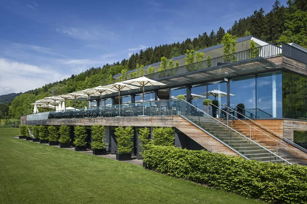 Landhotel Schonberghof & Gastehaus Enzinger
