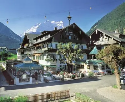 Gebäude von Neuhaus Zillertal Resort