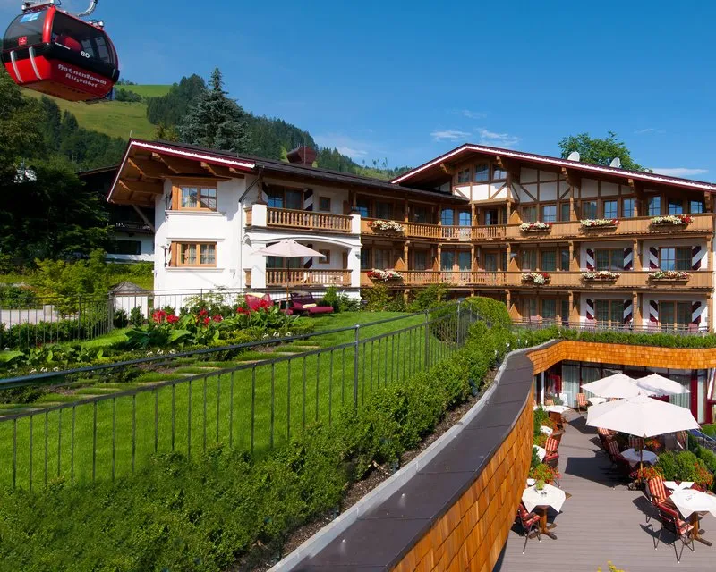 Building hotel Hotel Kaiserhof Kitzbühel