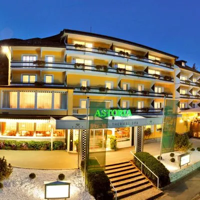 Building hotel Hotel Alpina