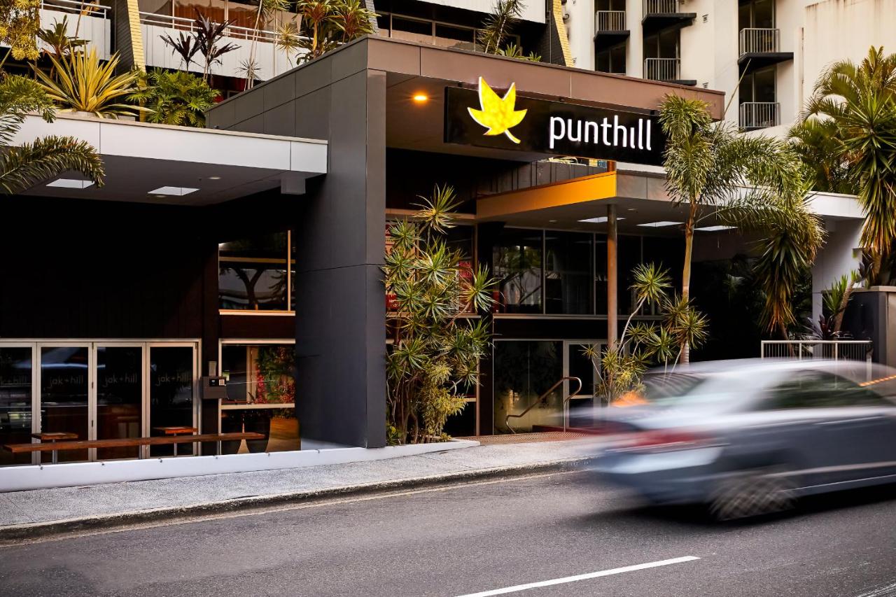 Building hotel Punthill Brisbane