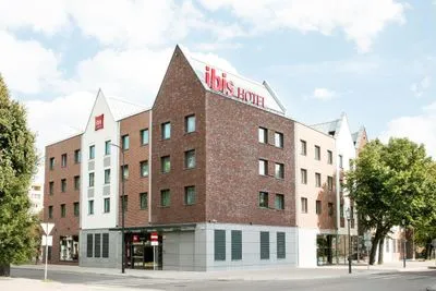 Building hotel Ibis Gdansk Stare Miasto