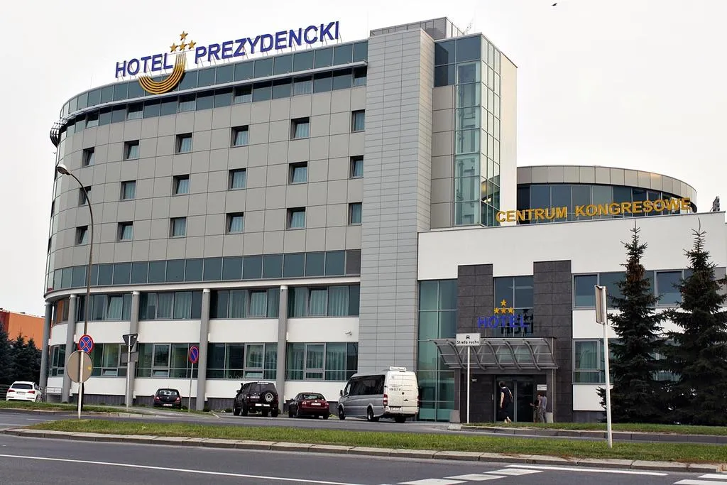 Building hotel Hotel Prezydencki