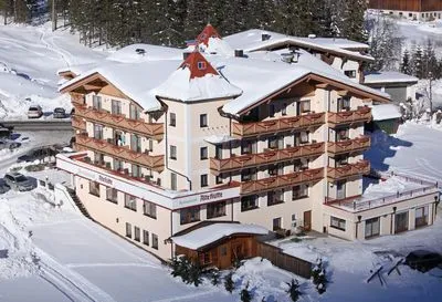 Building hotel Alpinhotel Berghaus
