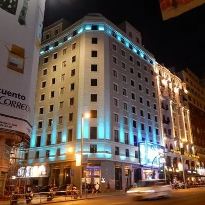 Building hotel Vincci Vía 66