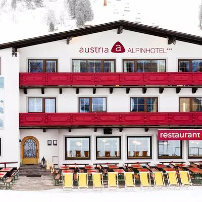 Building hotel Austria Alpinhotel