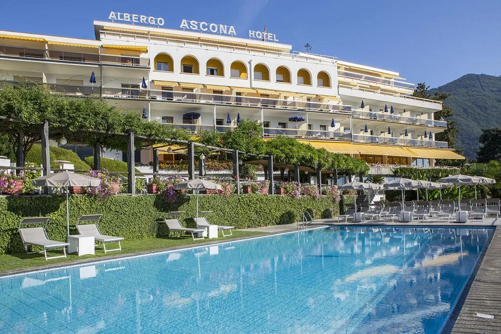 Building hotel Hotel Ascona