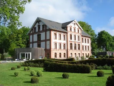 Building hotel Am Tiefwarensee