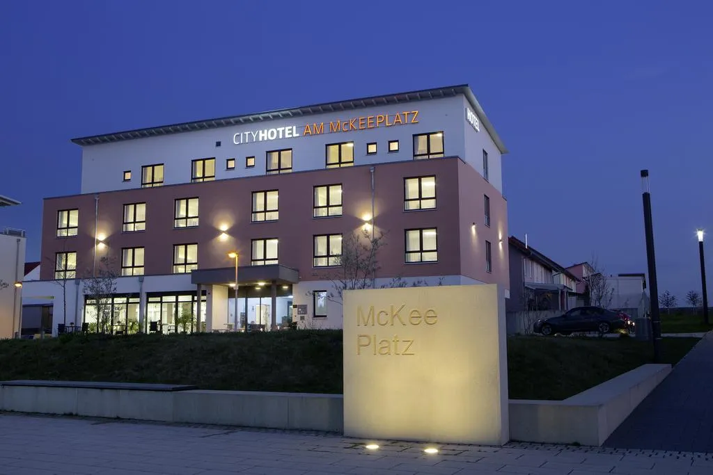 CityHotel am McKeePlatz GmbH