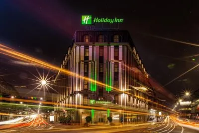 Building hotel Holiday Inn Milan Garibaldi Station