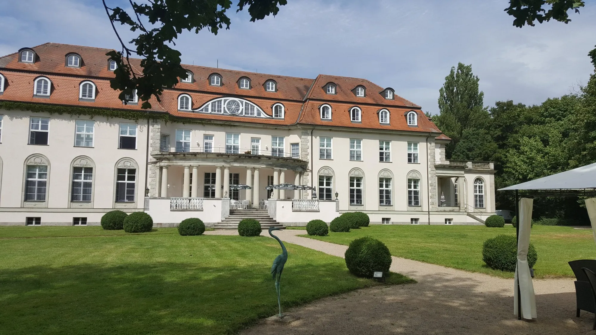 Building hotel Hotel Schloss Storkau