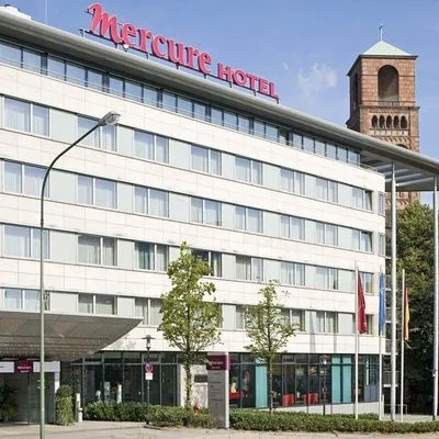 Building hotel Mercure Hotel Plaza Essen
