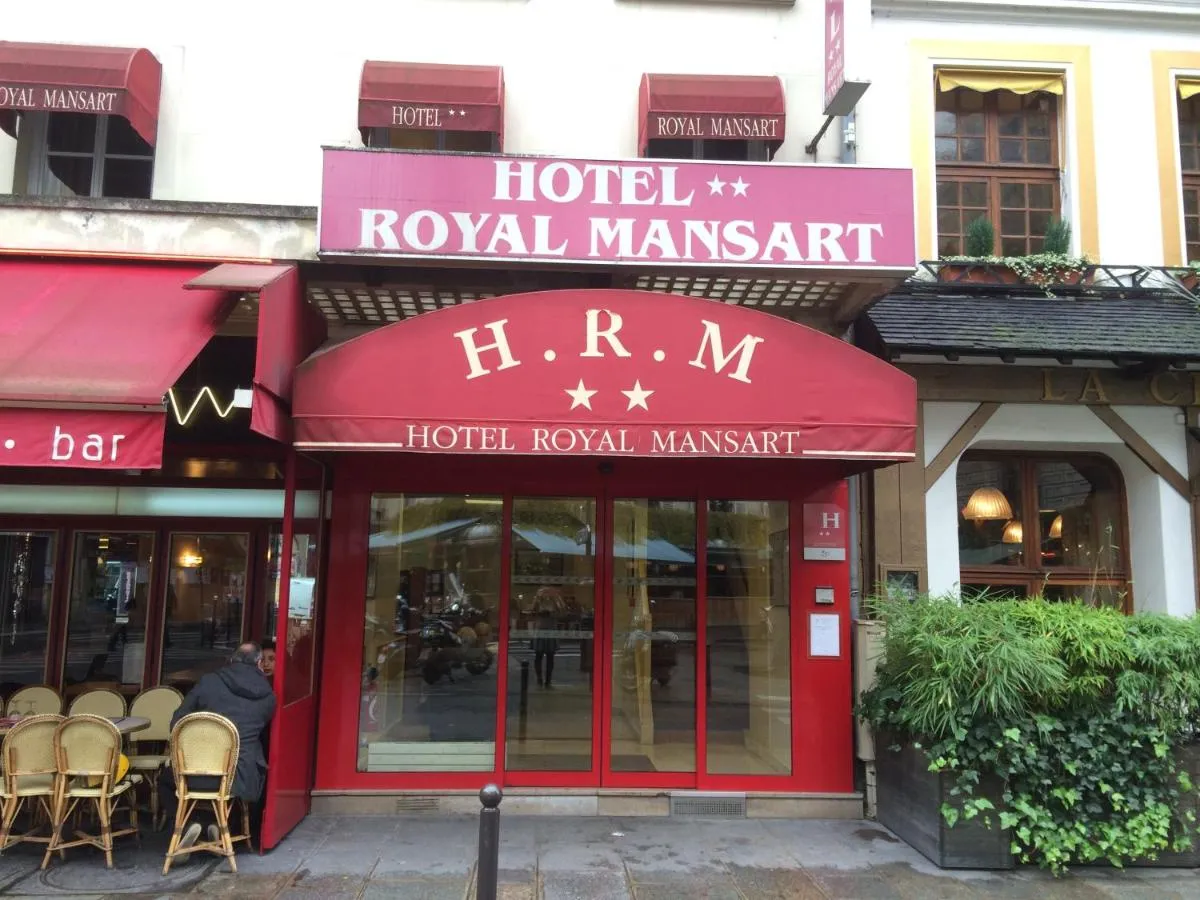 Building hotel Royal Mansart