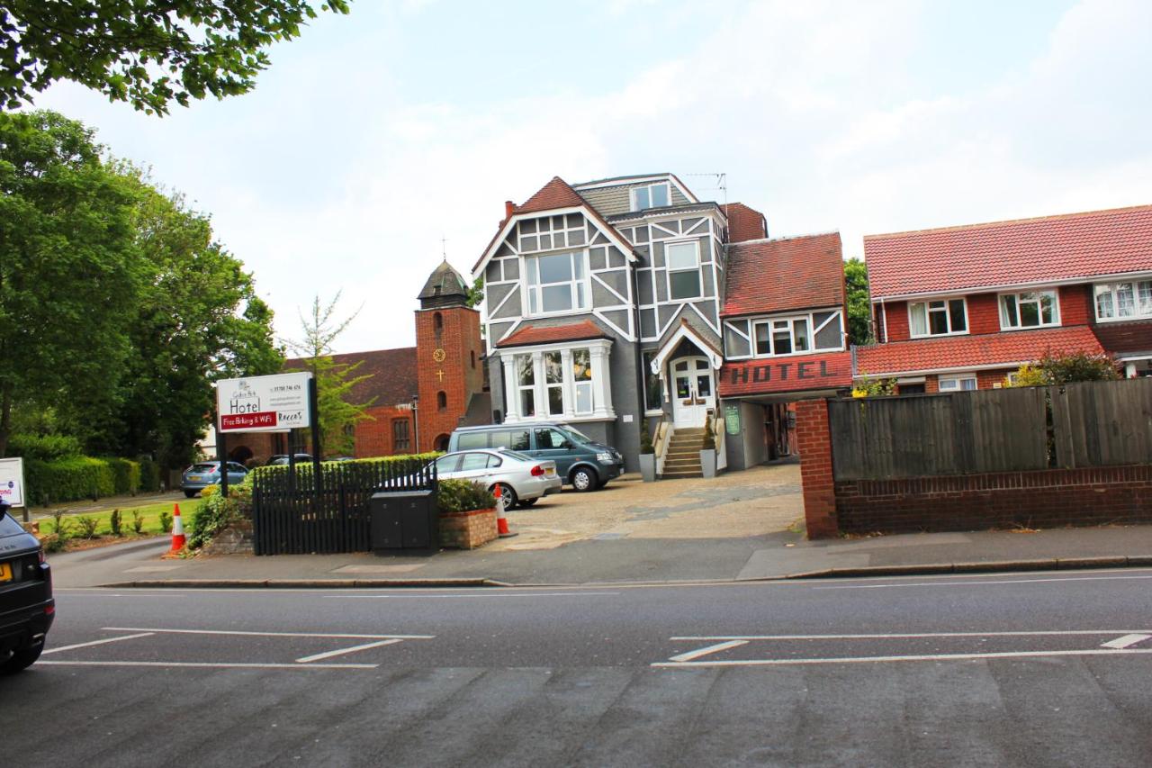 Building hotel Hotel Gidea Park