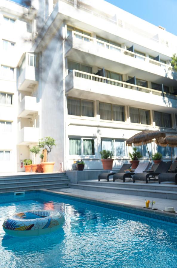 Building hotel Juliana Hotel Cannes