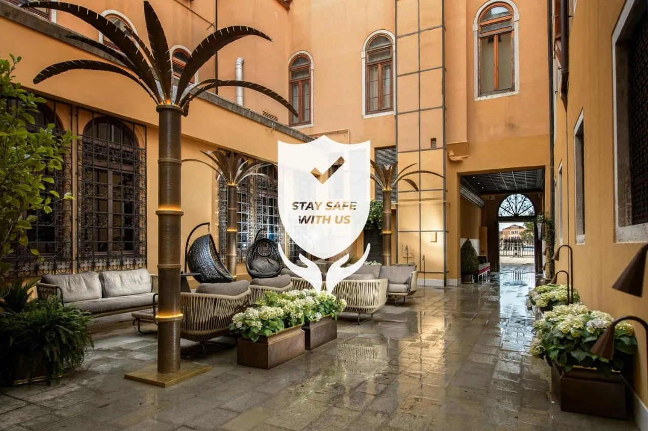 Building hotel Palazzo Veneziano - Venice Collection