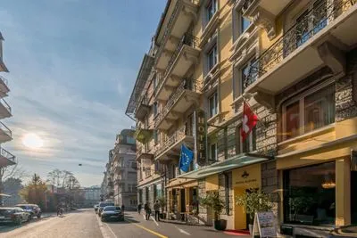Hotel dell'edificio Hotel Alpina Luzern