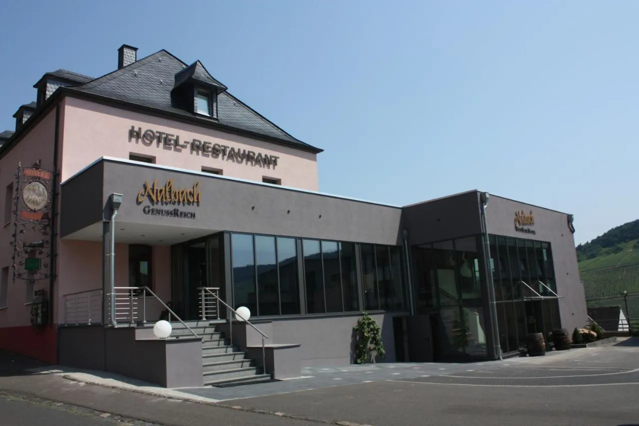 Building hotel WeinBergHotel Nalbach