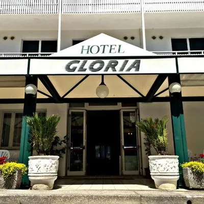 Building hotel Hotel Gloria