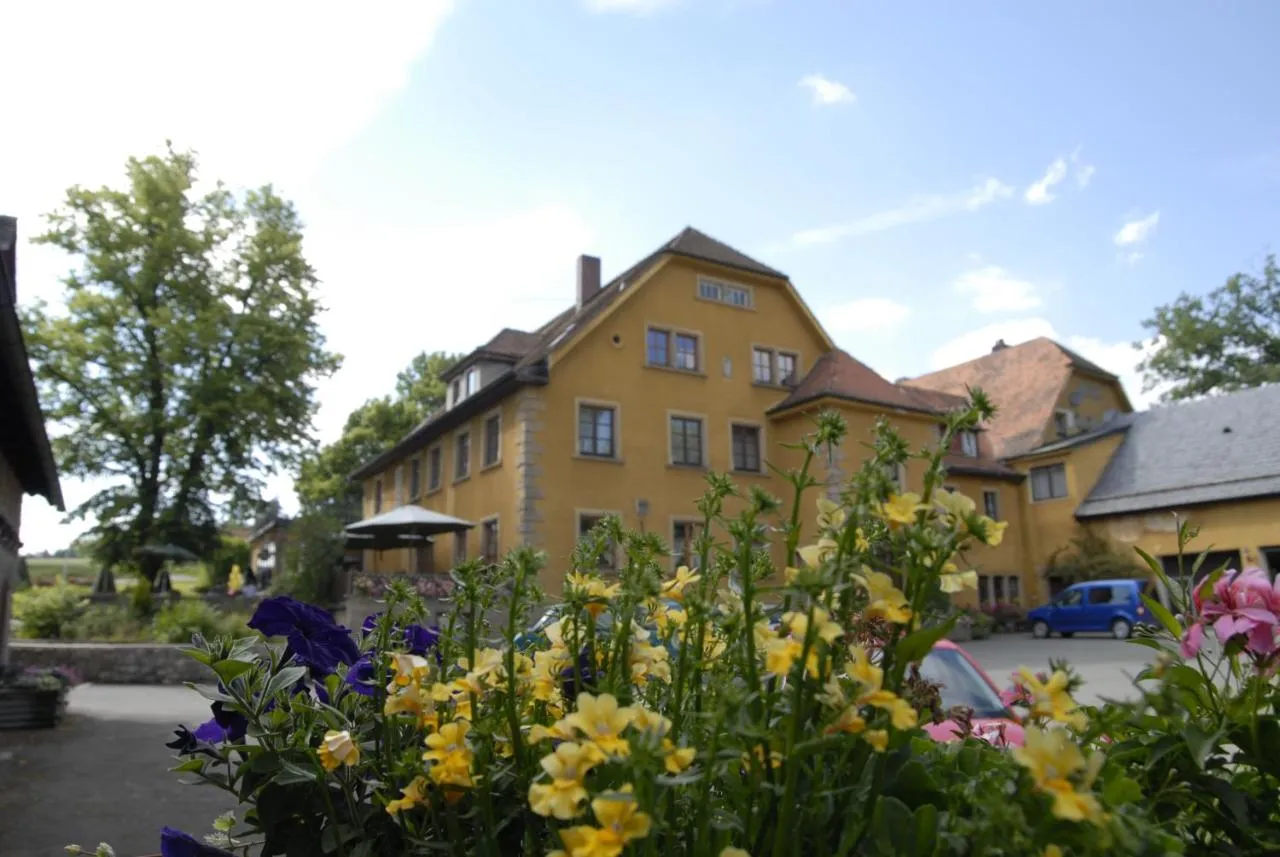 Building hotel Landgasthof Haueis