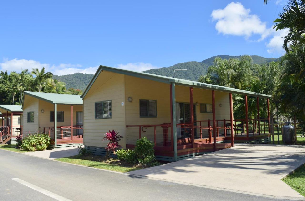 Building hotel BIG4 Cairns Crystal Cascades Holiday Park