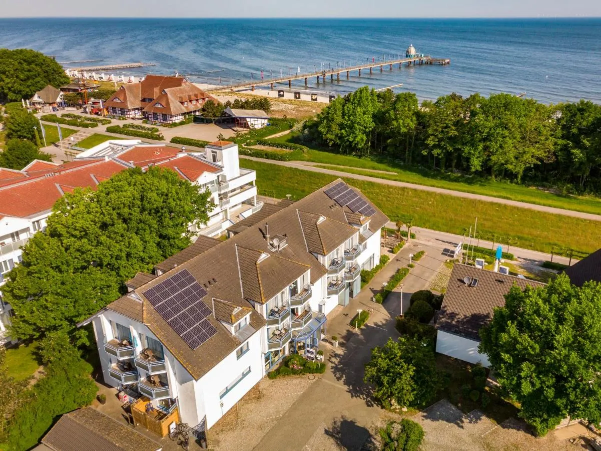 Building hotel Hotel & Restaurant Seebrücke