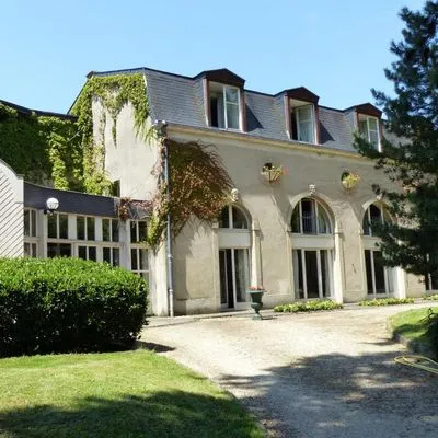 Le Château de Bazeilles Galleriebild 0