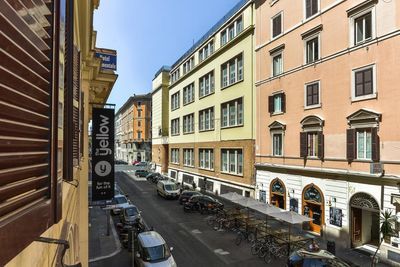 Gebäude von Yellowsquare Rome