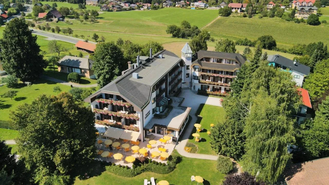 Building hotel Schönruh