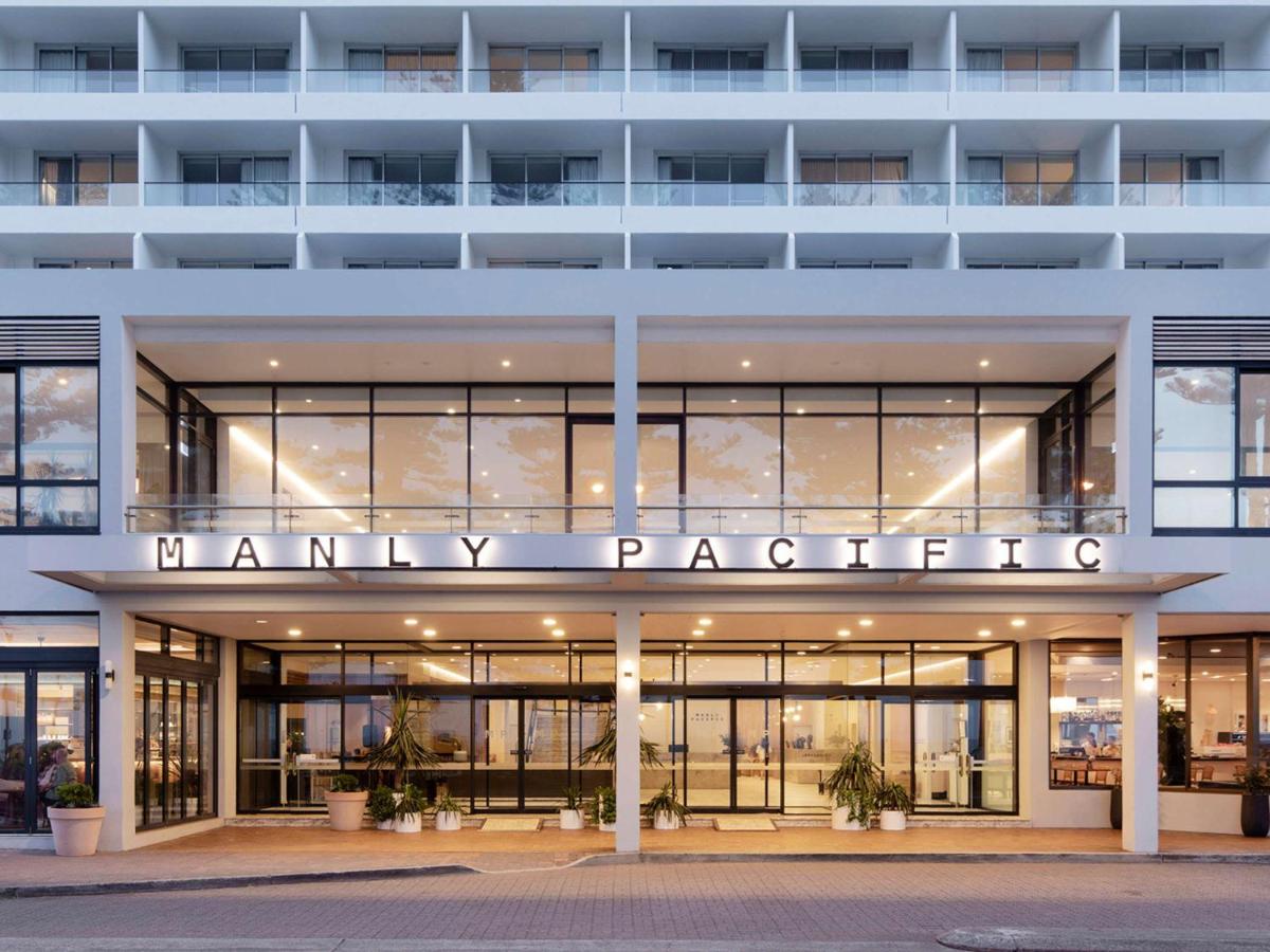 Building hotel Novotel Sydney Manly Pacific