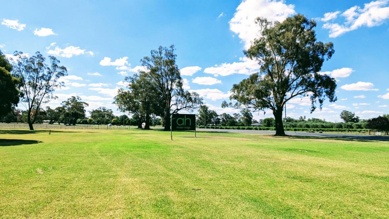 Australian Homestead Motor Lodge