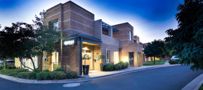 Building hotel Quest Wagga Wagga