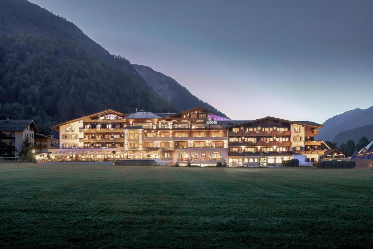 Building hotel Hotel Karwendel