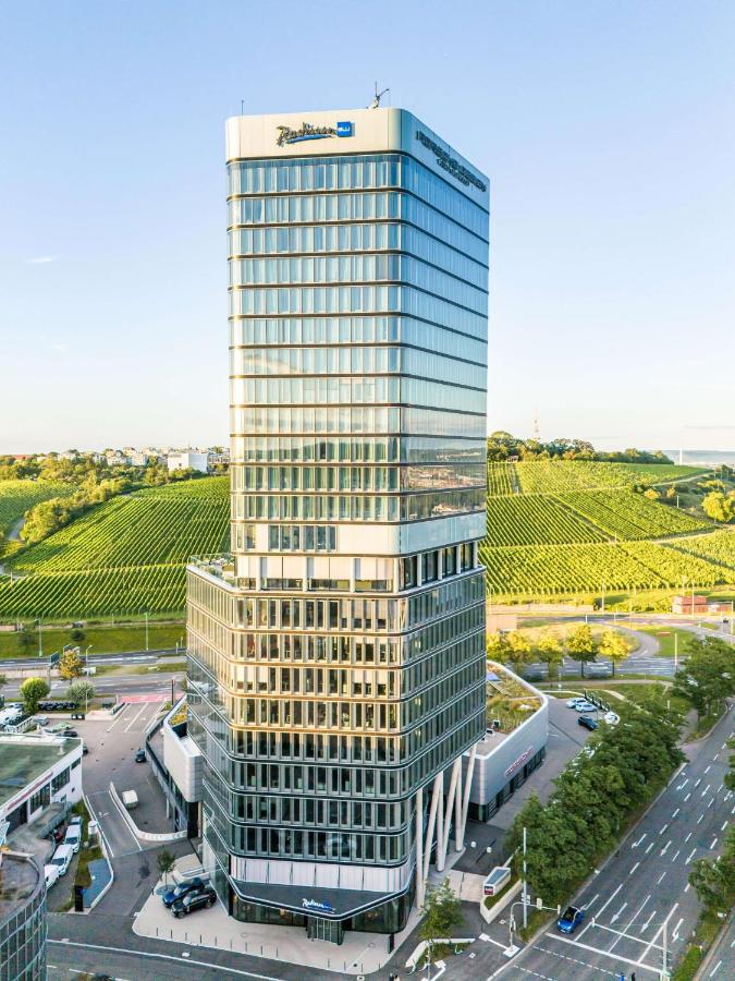Building hotel Radisson Blu Hotel at Porsche Design Tower Stuttgart