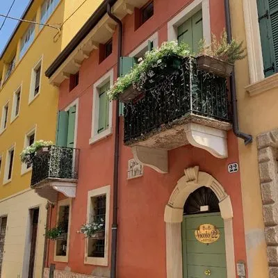 Building hotel Vicolo 22