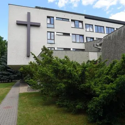 Building hotel Dobre Miejsce