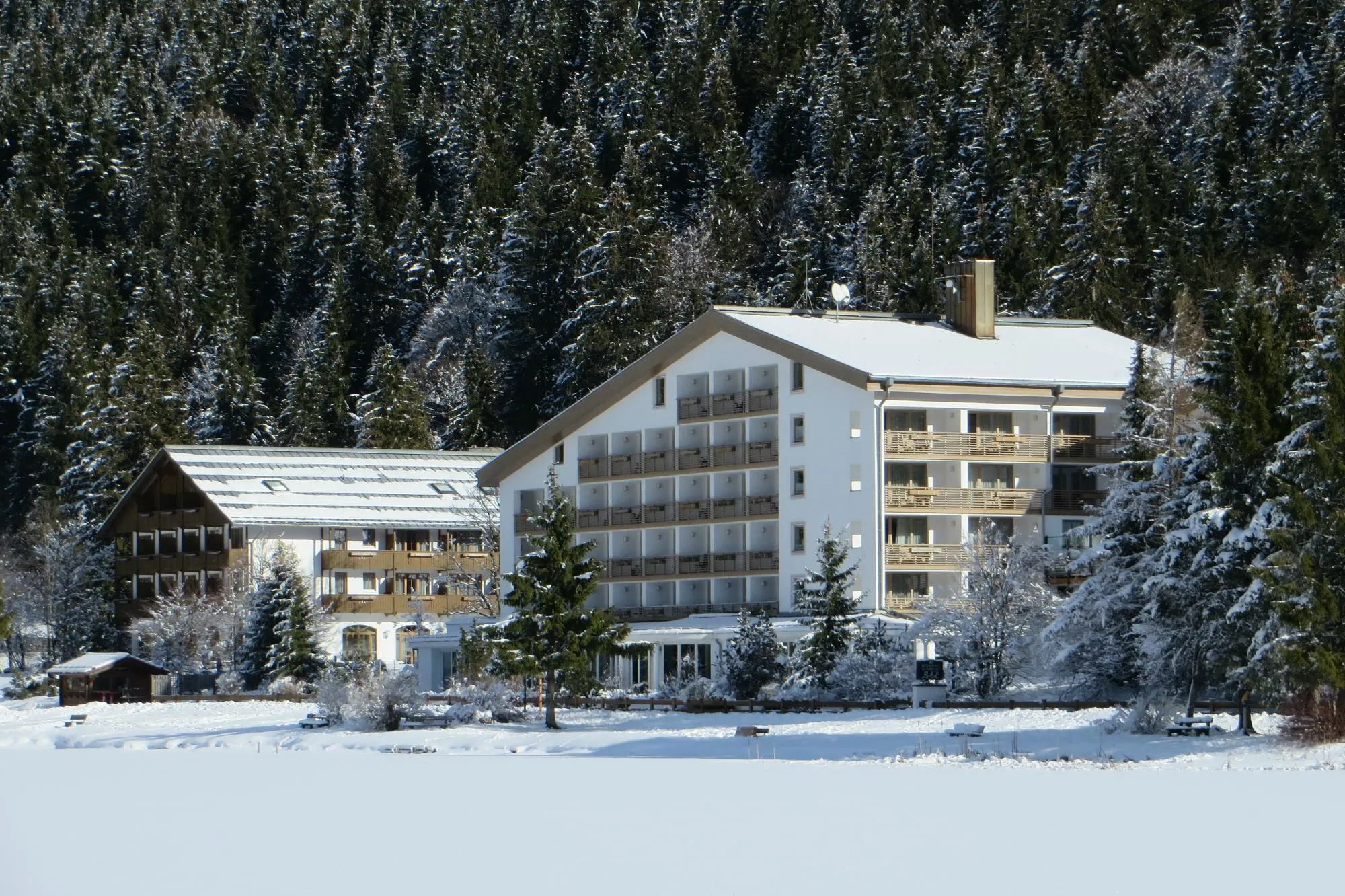 Building hotel Arabella Alpenhotel am Spitzingsee