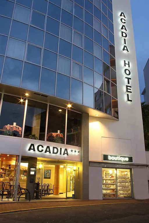 Building hotel Acadia