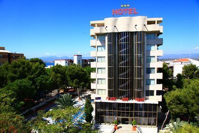 Building hotel Ohtels Playa de Oro Park