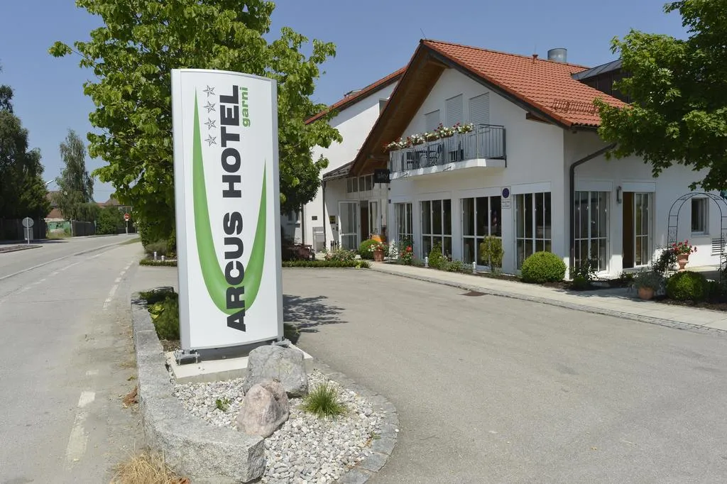 Arcus Hotel Garni