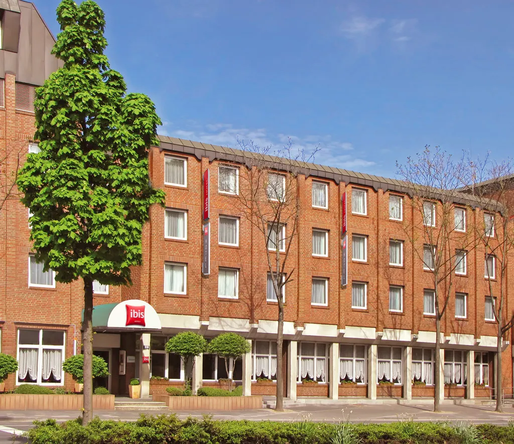 Building hotel Hotel Ibis Paderborn City