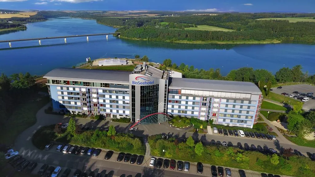 Building hotel Bio-Seehotel Zeulenroda