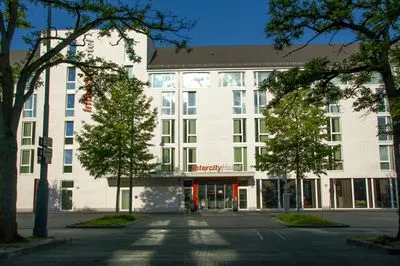 Gebäude von IntercityHotel Darmstadt